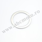 Washer FF next to oil seal KYB 110770000901